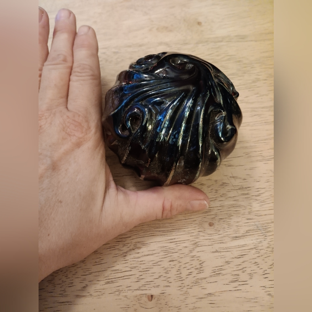 Elegant Deep Wine-Black Glass Art Piece/Paper Weight - Picture 4 of 4